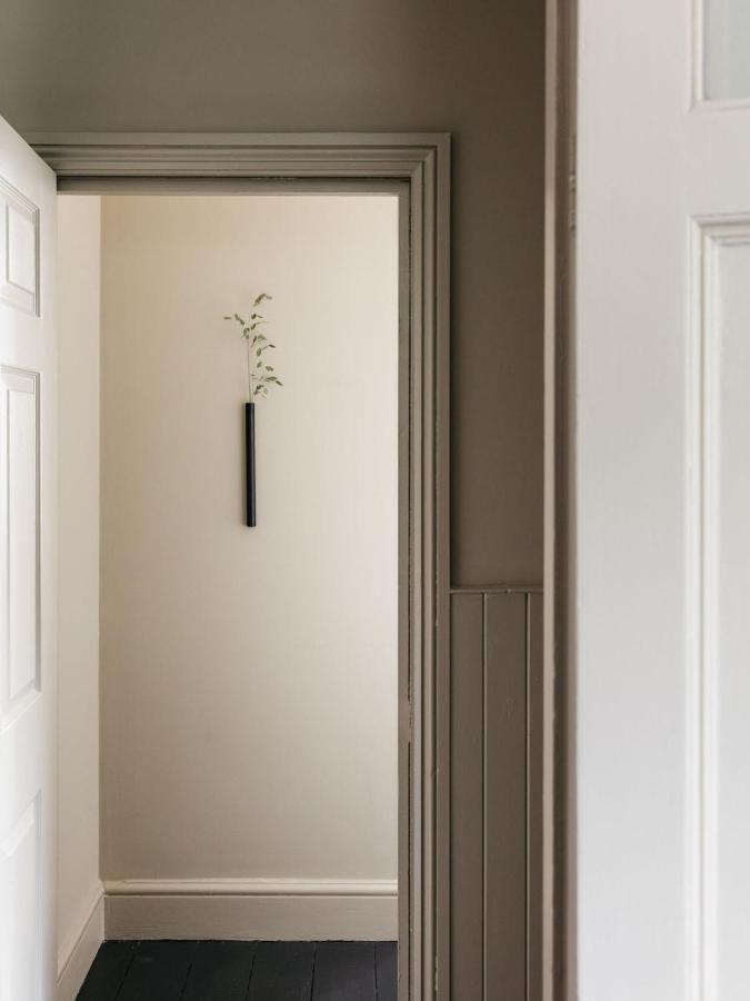 The Curator'S Apartment - Spacious 2 Bedrooms Bath Exteriör bild