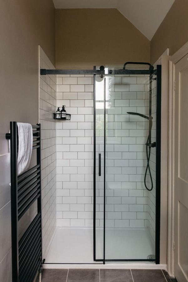 The Curator'S Apartment - Spacious 2 Bedrooms Bath Exteriör bild