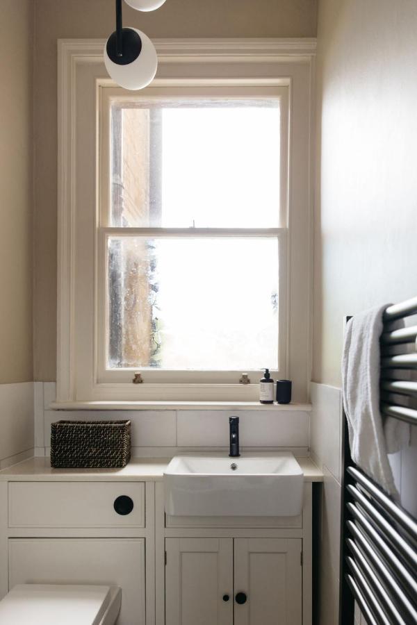 The Curator'S Apartment - Spacious 2 Bedrooms Bath Exteriör bild