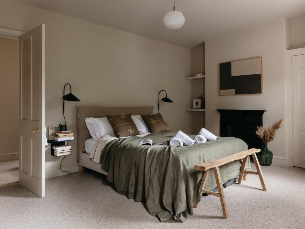 The Curator'S Apartment - Spacious 2 Bedrooms Bath Exteriör bild